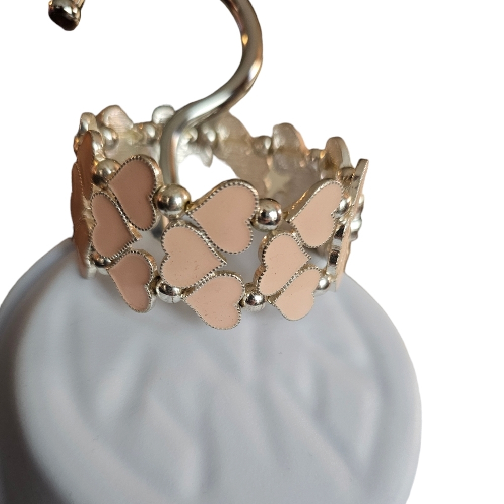 Pink heart stretch bracelet NWOT